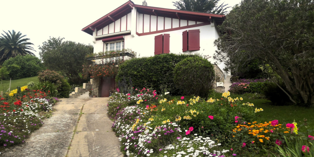 maison à ST JEAN DE LUZ (64500)